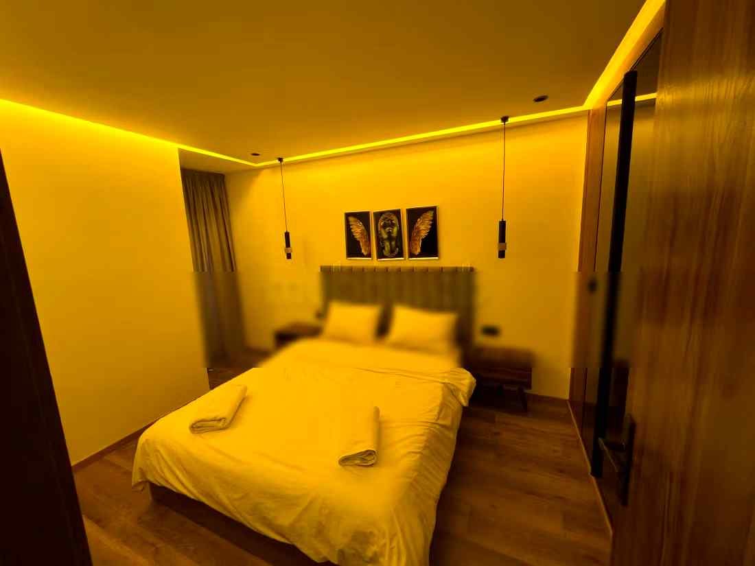 Très belle appartement luxueux en location vacance à iberia centre avec parking et wifi - Photo 24