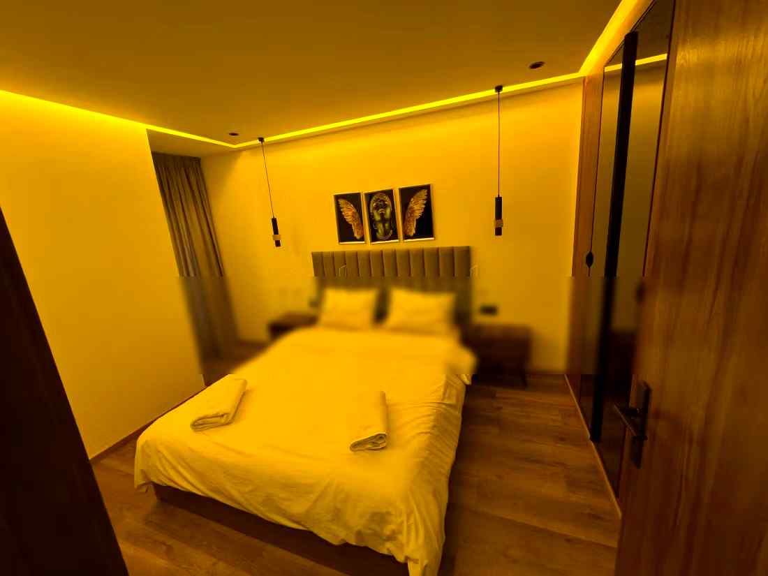 Très belle appartement luxueux en location vacance à iberia centre avec parking et wifi - Photo 26