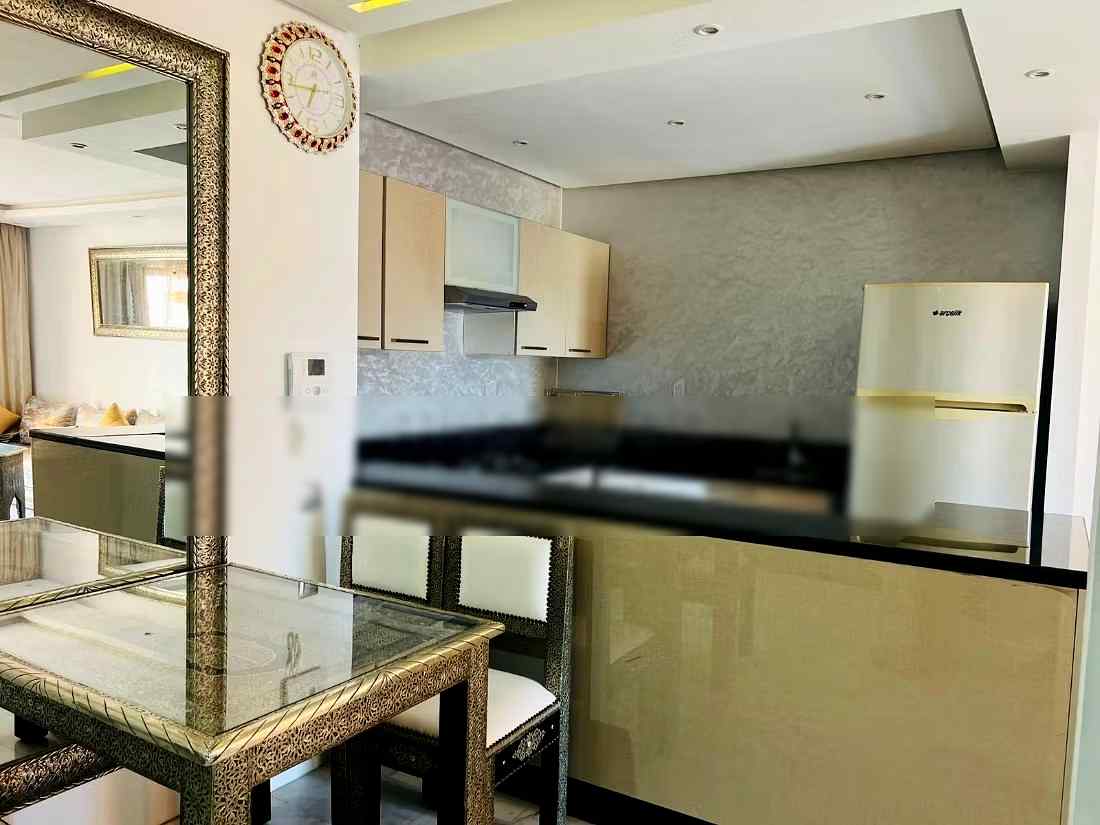 Location d'un appartement à Guéliz. 3 pièces. Concierge et climatisation. - Photo 10