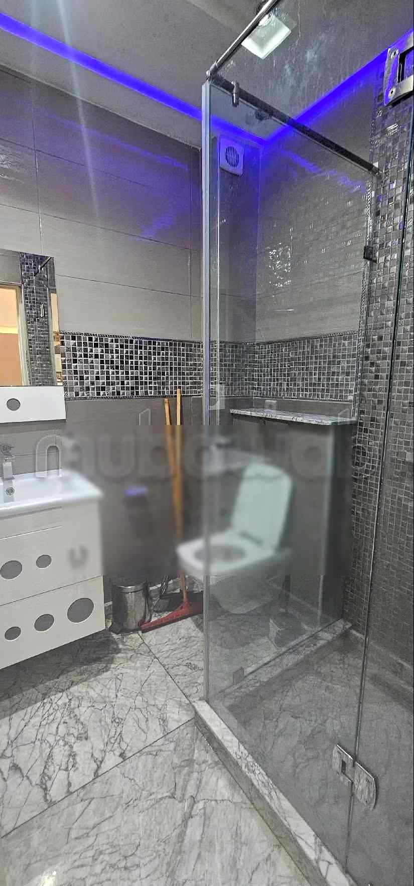 Location d'un appartement à Place Orson Welles. 2 grandes pièces. Double vitrage et porte blindée - Photo 14