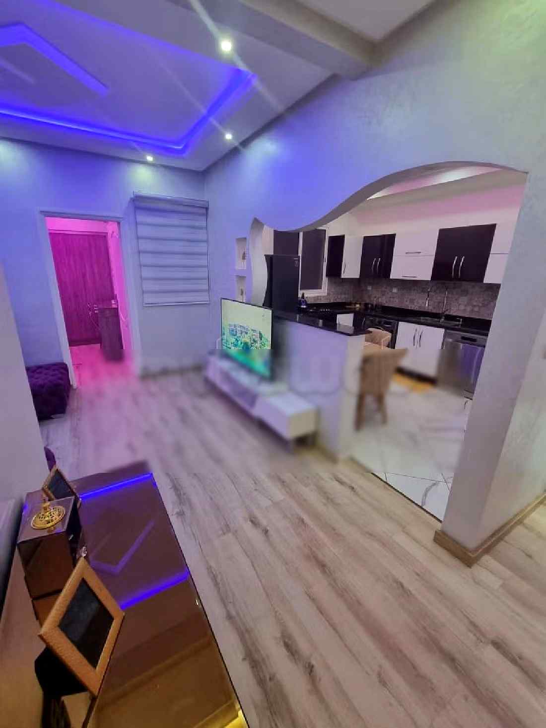 Location d'un appartement à Place Orson Welles. 2 grandes pièces. Double vitrage et porte blindée - Photo 6