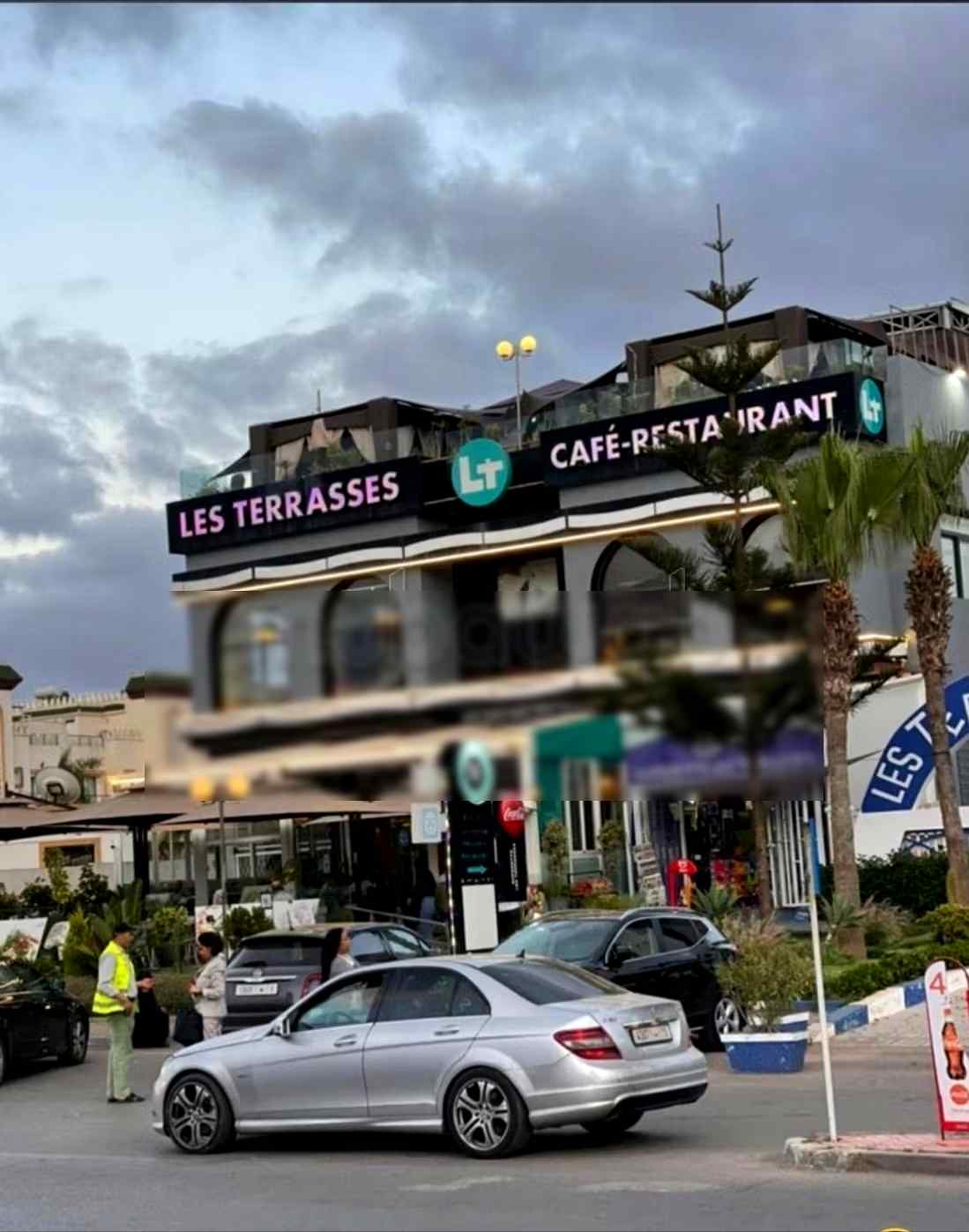 Location saisonnière à El Mansouria. Surface totale 55 m². Système de parabole et salon marocain - Photo 4