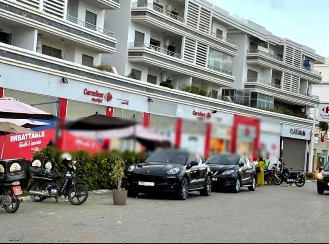 Location saisonnière à El Mansouria. Surface totale 55 m². Système de parabole et salon marocain - Photo 3