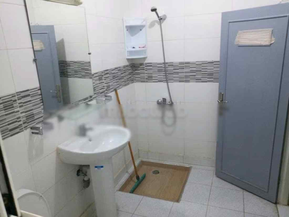 Appartement de vacances à louer à Al Hoceima. 2 belles chambres. Salon Marocain et antenne parabolique - Photo 5