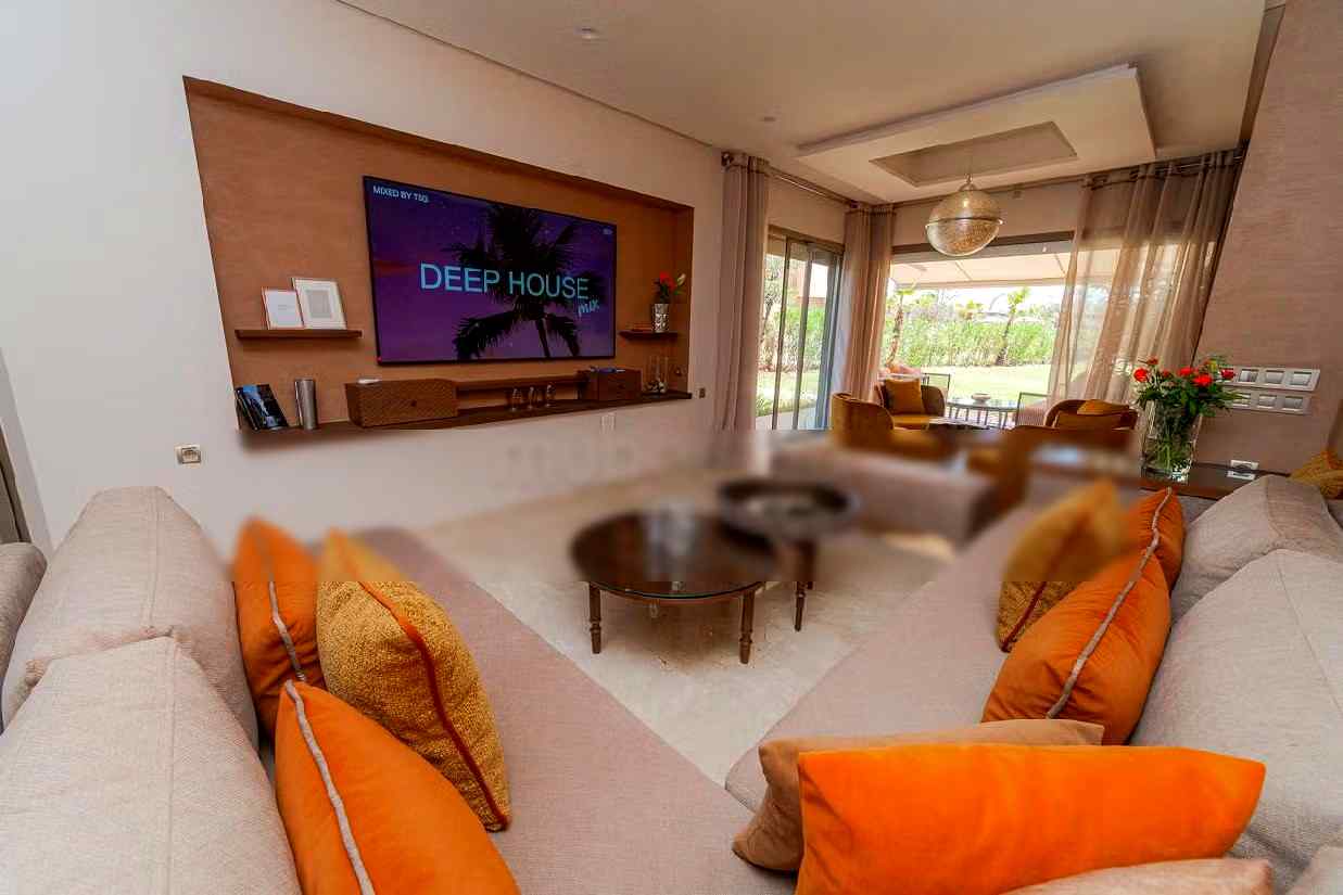Très belle appartement au Saint de prestigia golf city - Photo 4
