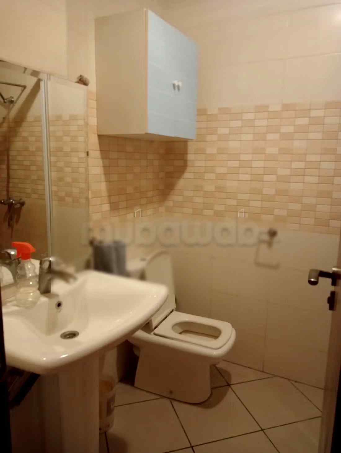 À 100m de CARRER EDEN 2chambre, salon - Photo 4