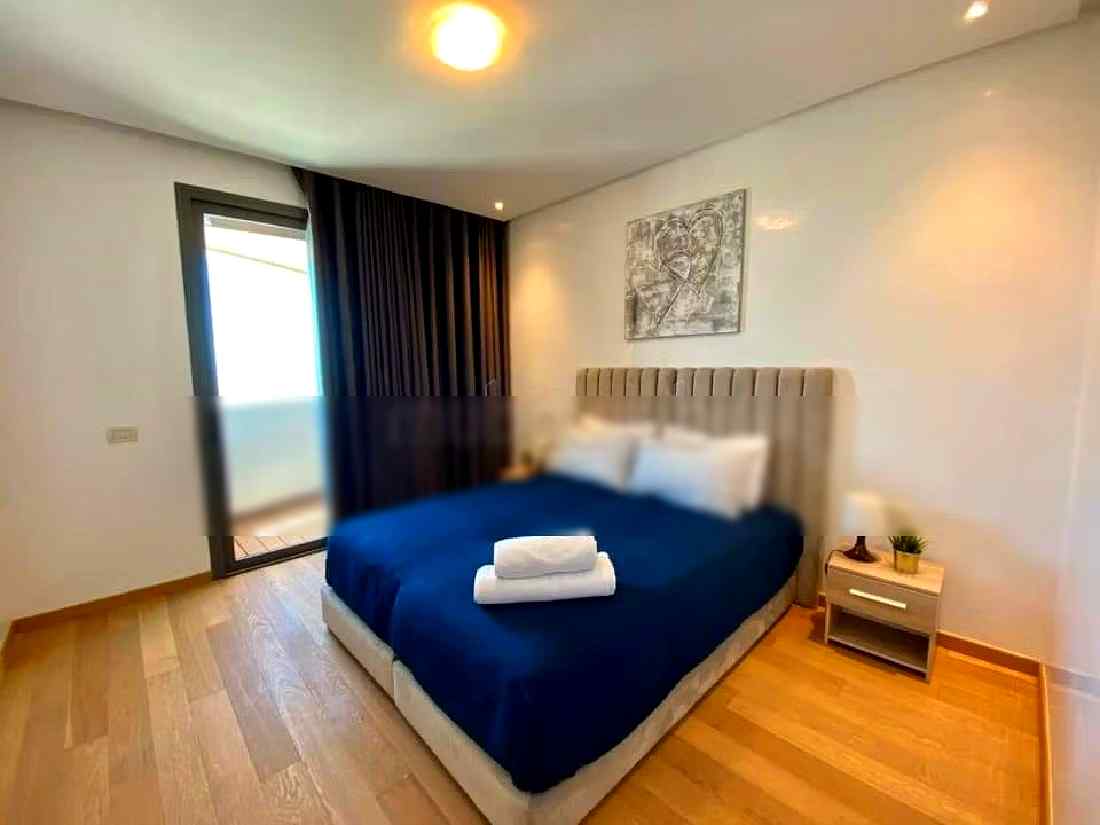 Appartement de vacances à louer à Casablanca Marina. Superficie 75 m². Vue exceptionnelle sur la mer, chauffage central - Photo 2