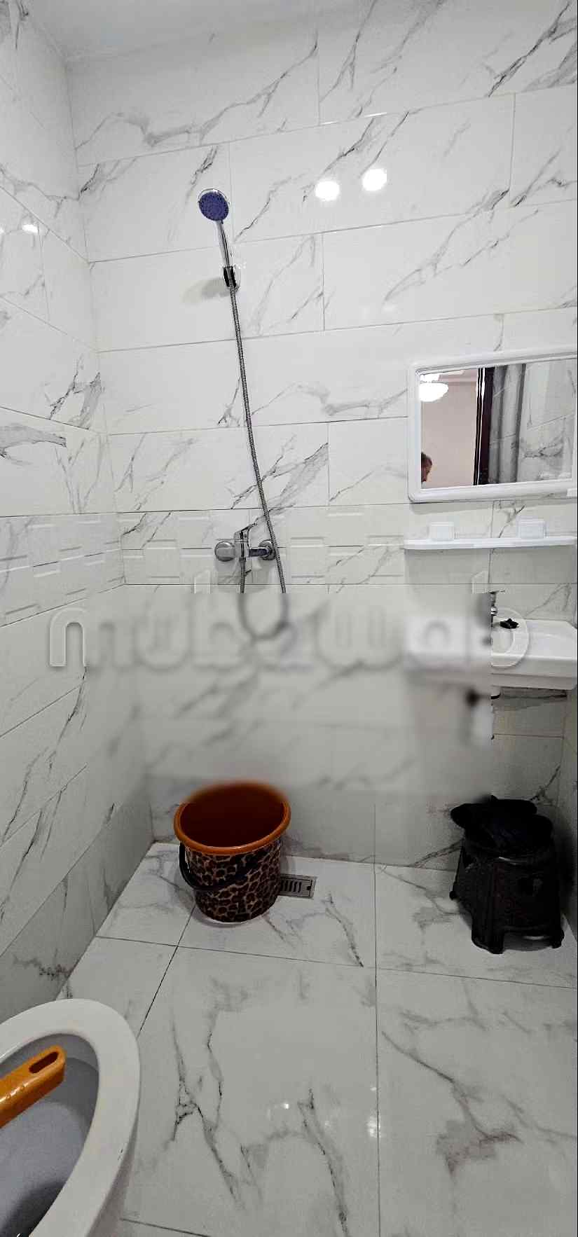 Location d'un appartement à Borj. Superficie 72 m². Environnement calme avec vue montagne, chauffage central - Photo 12
