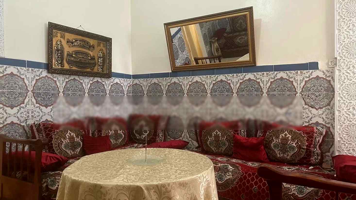 Location d'un appartement à Médina. 1 chambre. Salon traditionnel - Photo 6