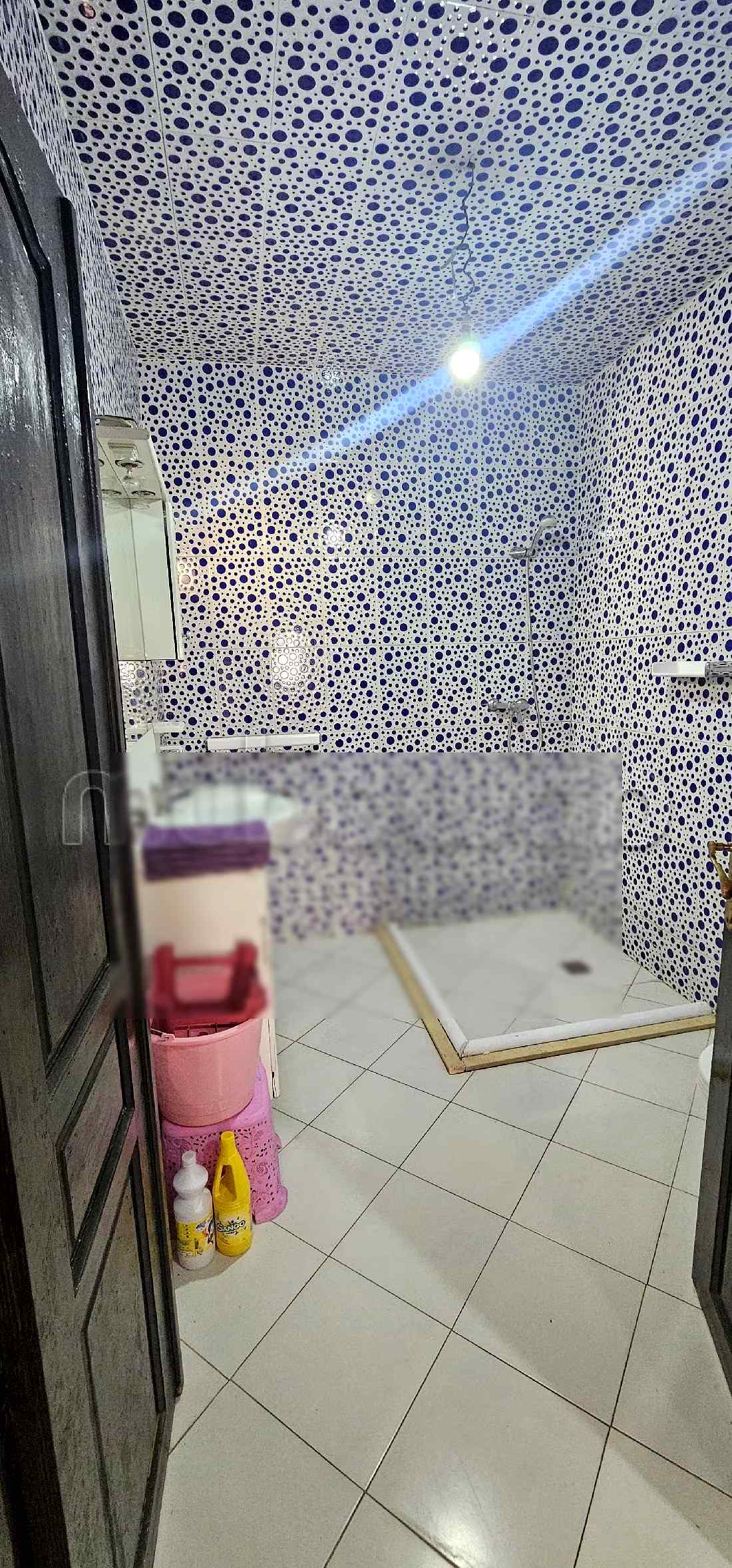 Location saisonnière à Raounak. 2 pièces. Ascenseur et terrasse - Photo 12