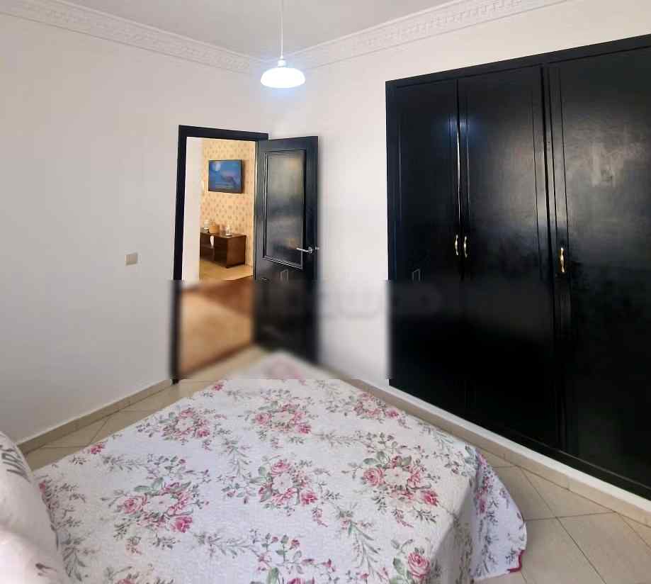 Location saisonnière à Le boulevard Mohammed V. 2 pièces. Porte blindée, sécurité - Photo 8