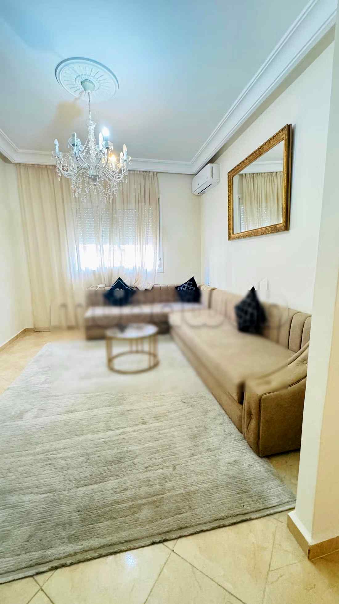 Appartements à louer à Tanja Balia. 
3 pièces. 
Terrasse et ascenseur - Photo 9
