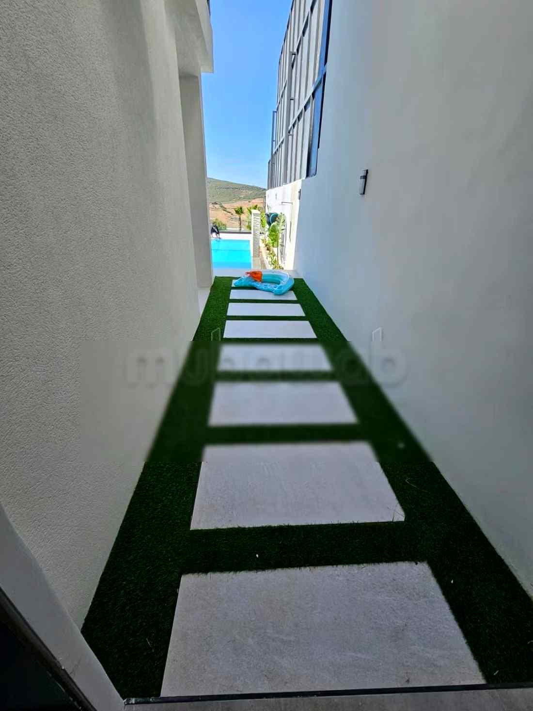 Location saisonnière villa haut standing à Manar. 5 grandes pièces. Vue sur les montagnes, double vitrage - Photo 28