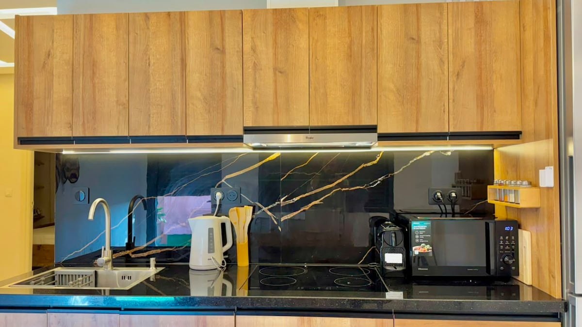 •Appartement climatisé avec spa privé et terrasse au coucher du soleil• - Photo 17