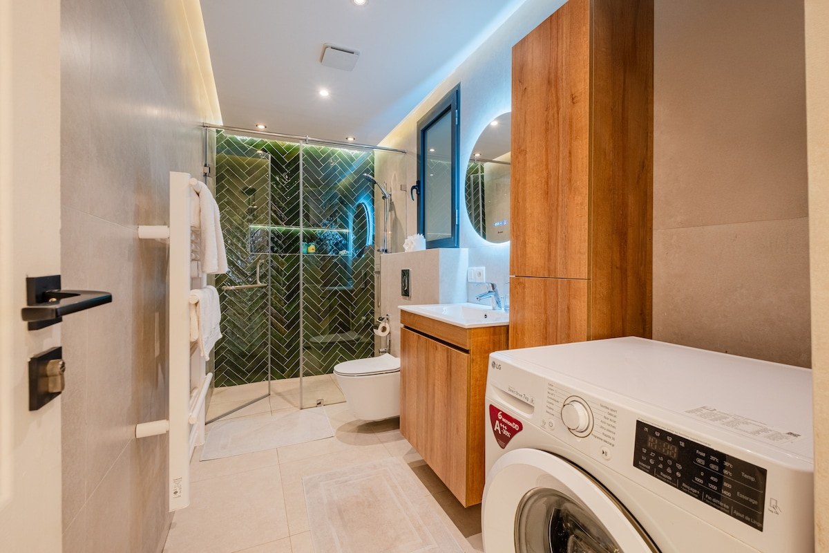 •Appartement climatisé avec spa privé et terrasse au coucher du soleil• - Photo 7