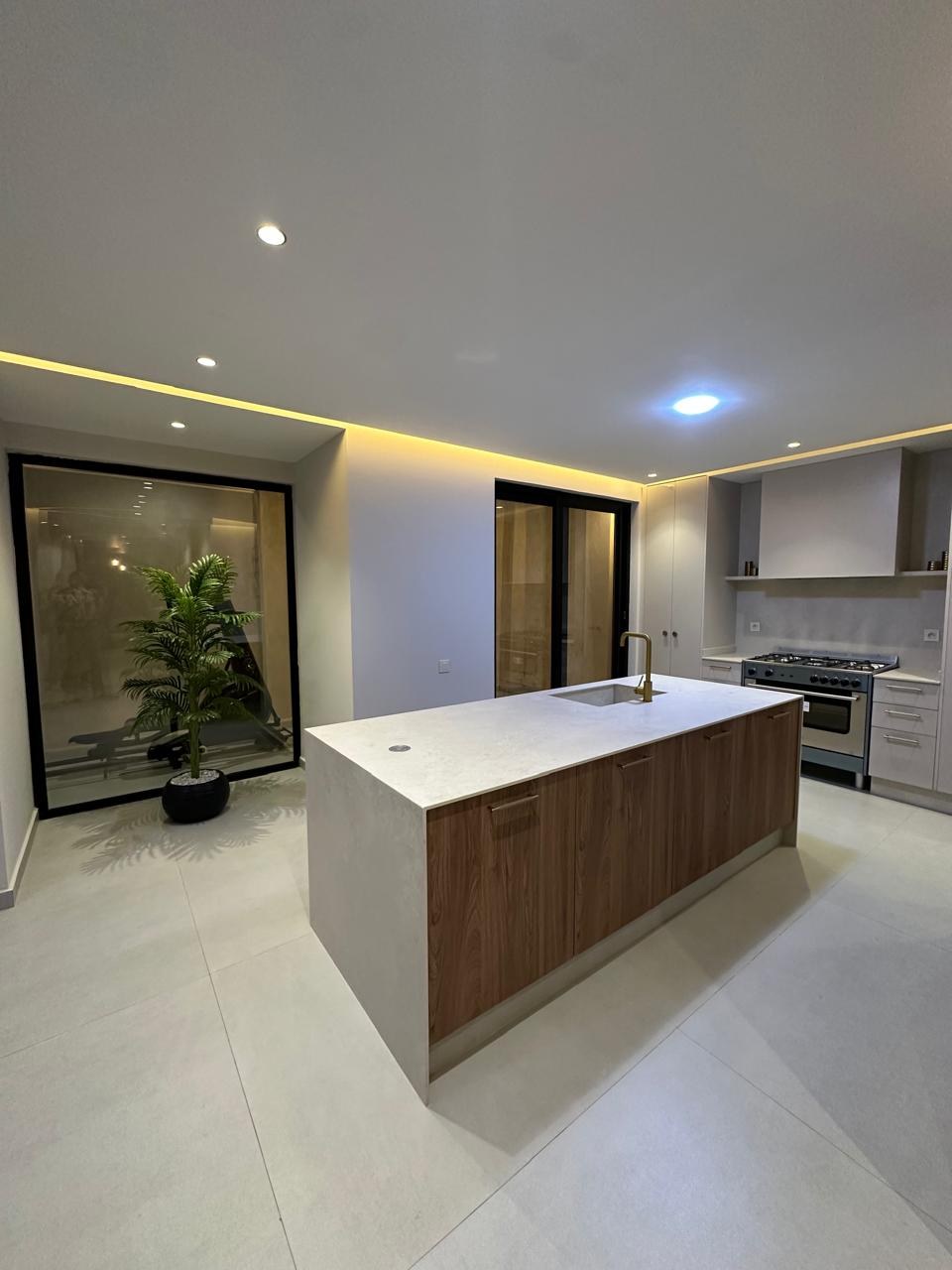 Luxury villa avec cinema - Photo 2