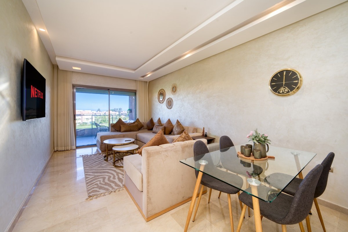 Appt vue golf · terrasse · 2 piscines · 2 Chambres - Photo 11