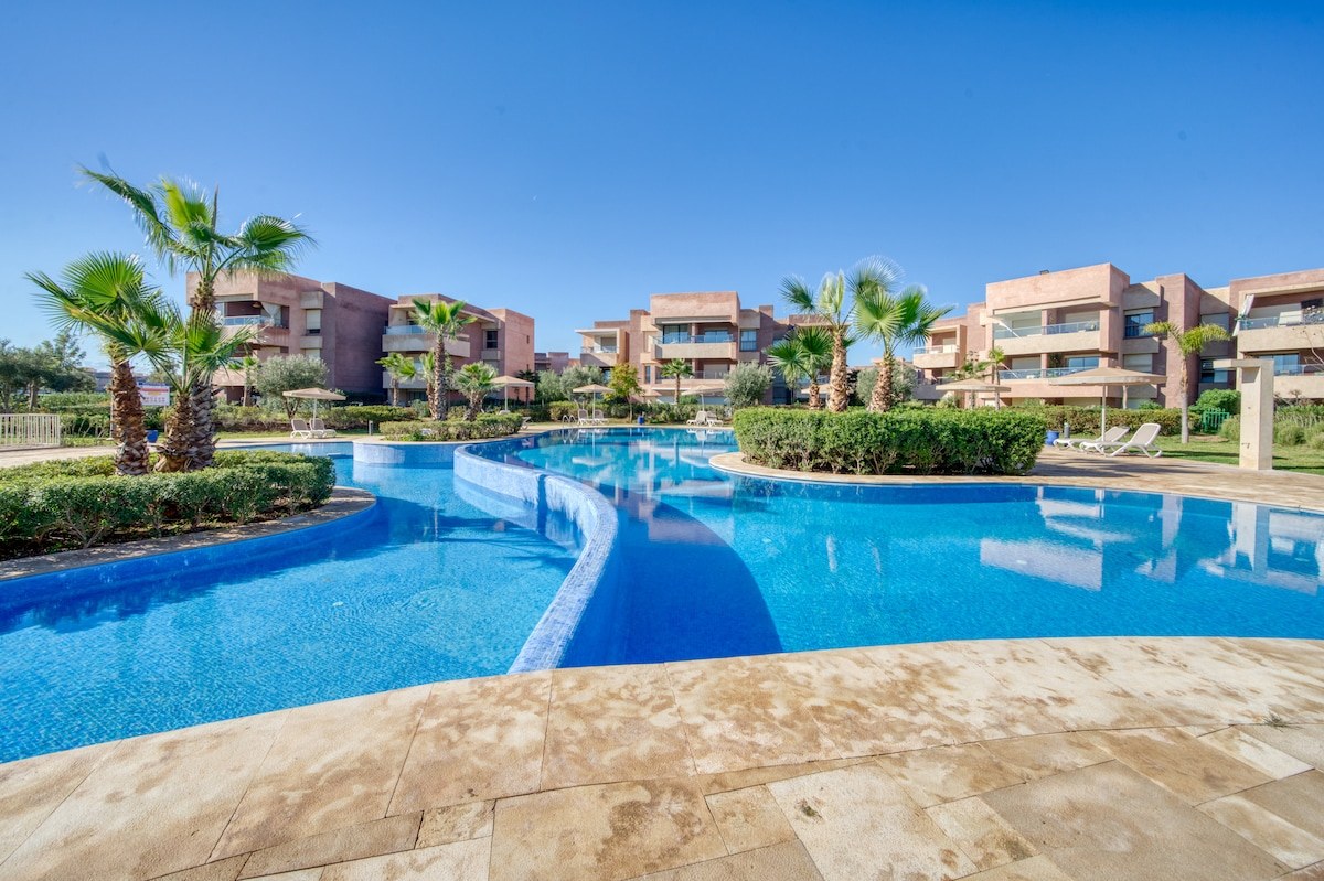 Appt vue golf · terrasse · 2 piscines · 2 Chambres - Photo 21