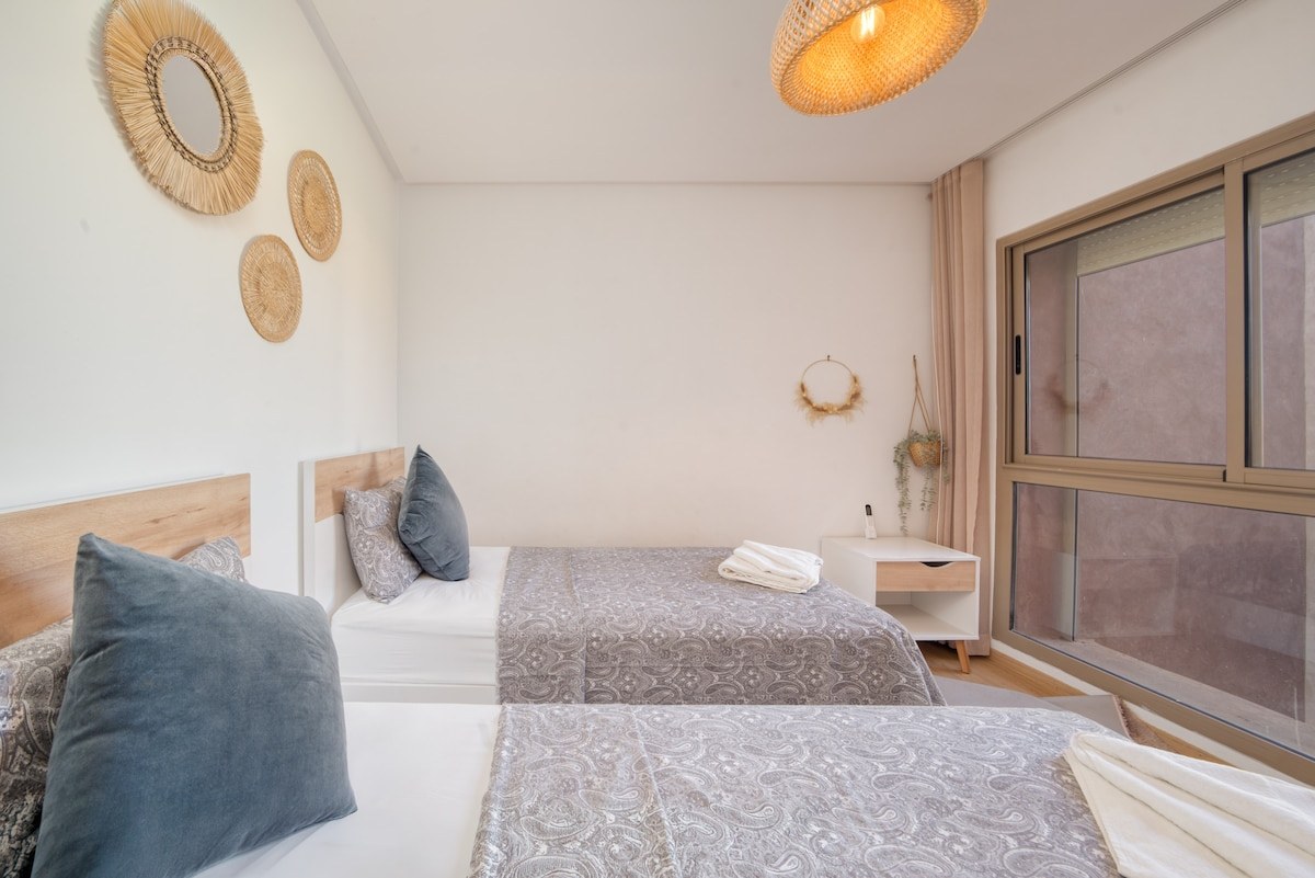 Appt vue golf · terrasse · 2 piscines · 2 Chambres - Photo 18