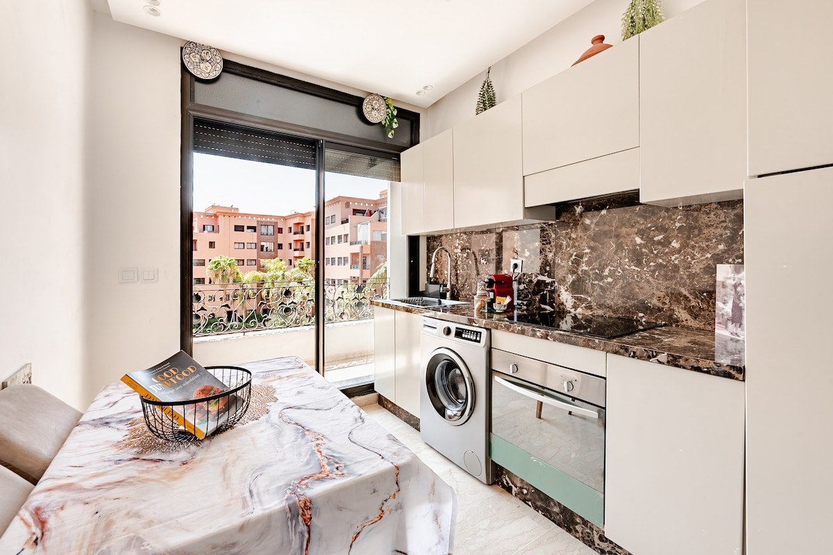 Balcon · Piscine · Parking · 2 chambres · Hivernage - Photo 12