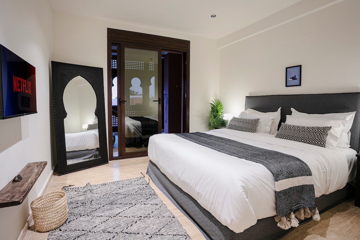 Style riad 120 m² • Piscine • Salle de sport • 2 lits King Size • Gueliz - Photo 4