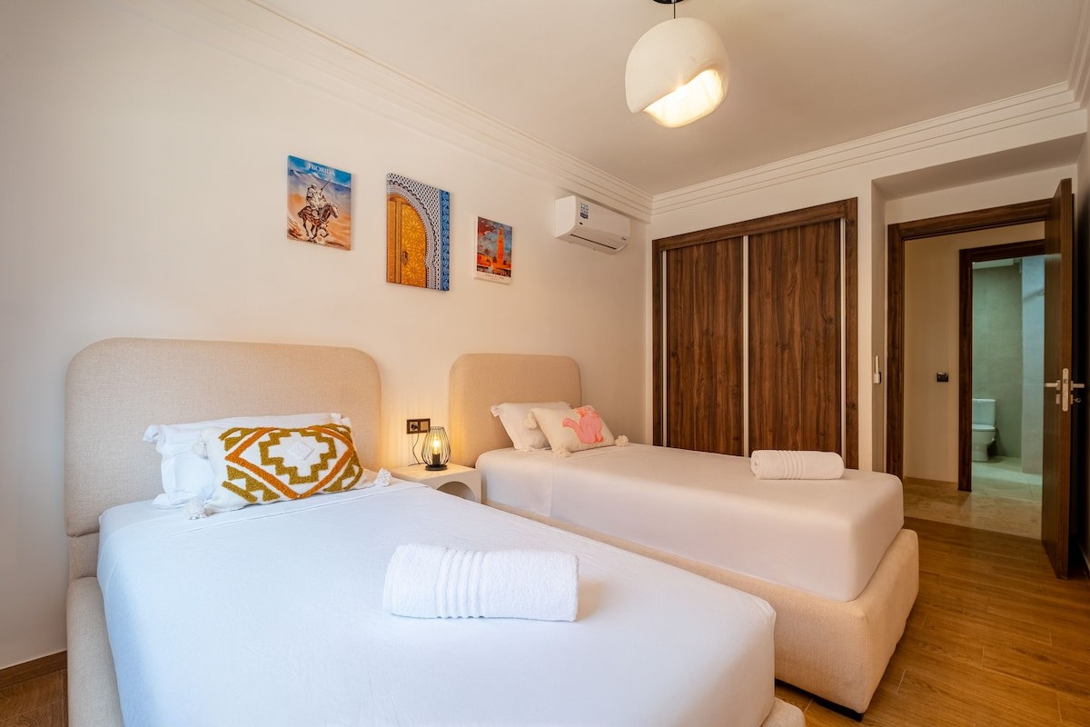 Grand Duplex 4 Chambres Piscine Parking Menara - Photo 25