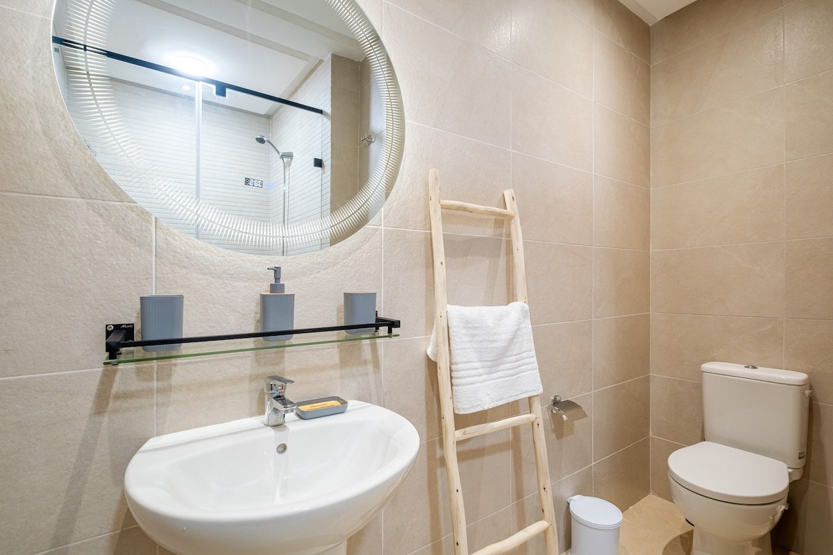 Grand Duplex 4 Chambres Piscine Parking Menara - Photo 8