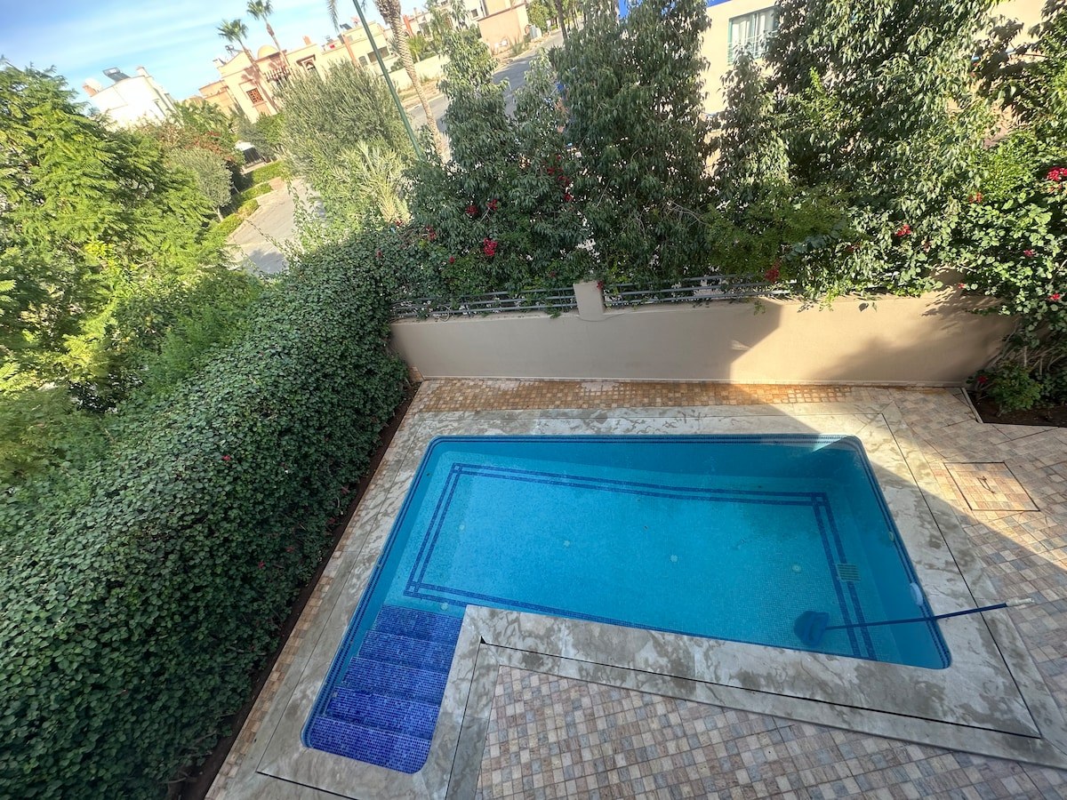 Donner Zoubida - Photo 11