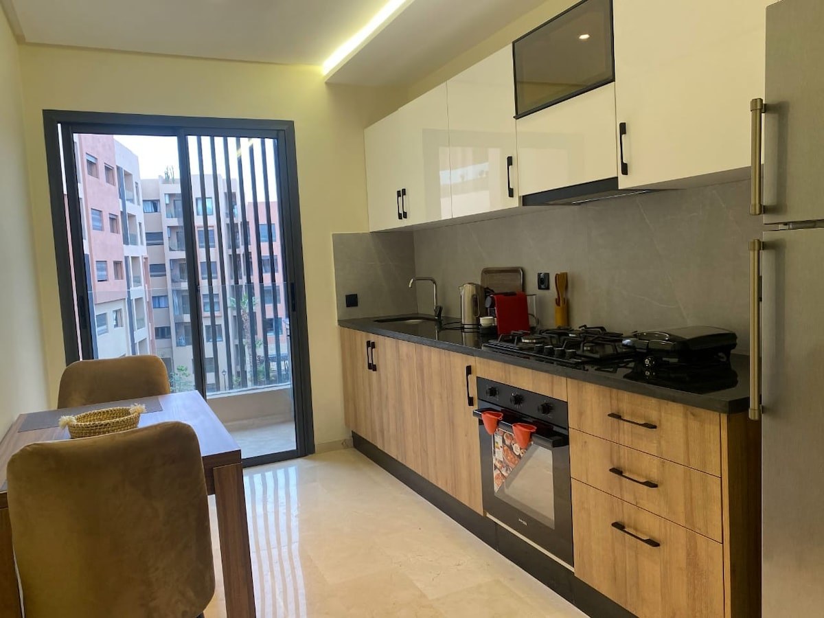 Appartement moderne avec jacuzzi 
+piscine. - Photo 2