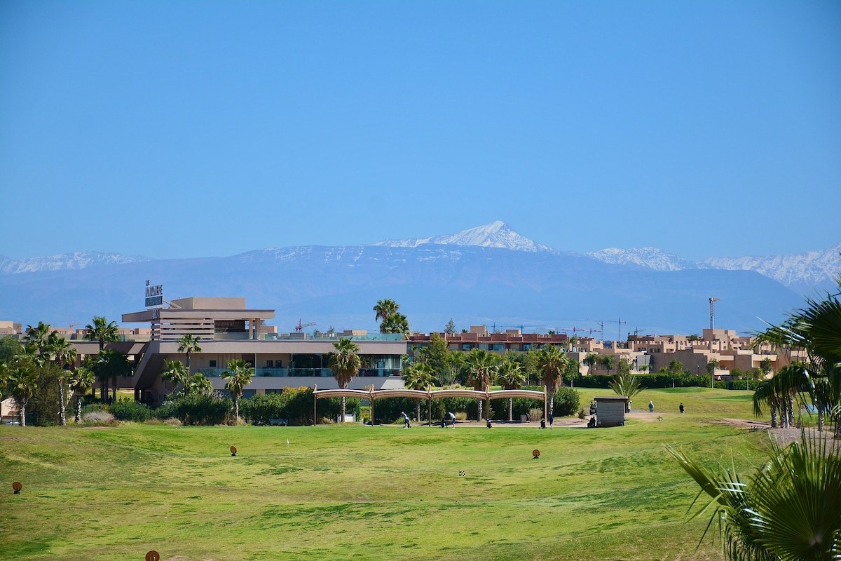 Apparemment Prestigia – Vue de l’Atlas - Photo 11