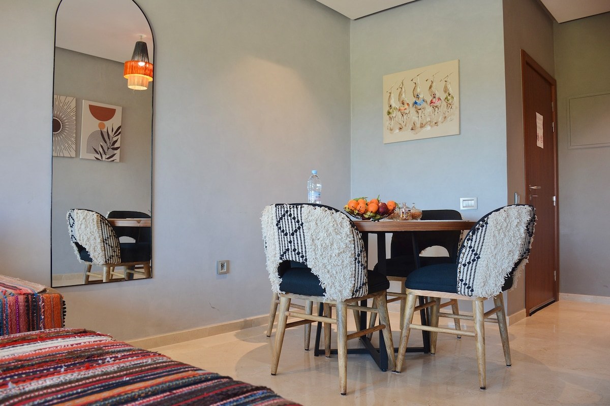 Apparemment Prestigia – Vue de l’Atlas - Photo 21
