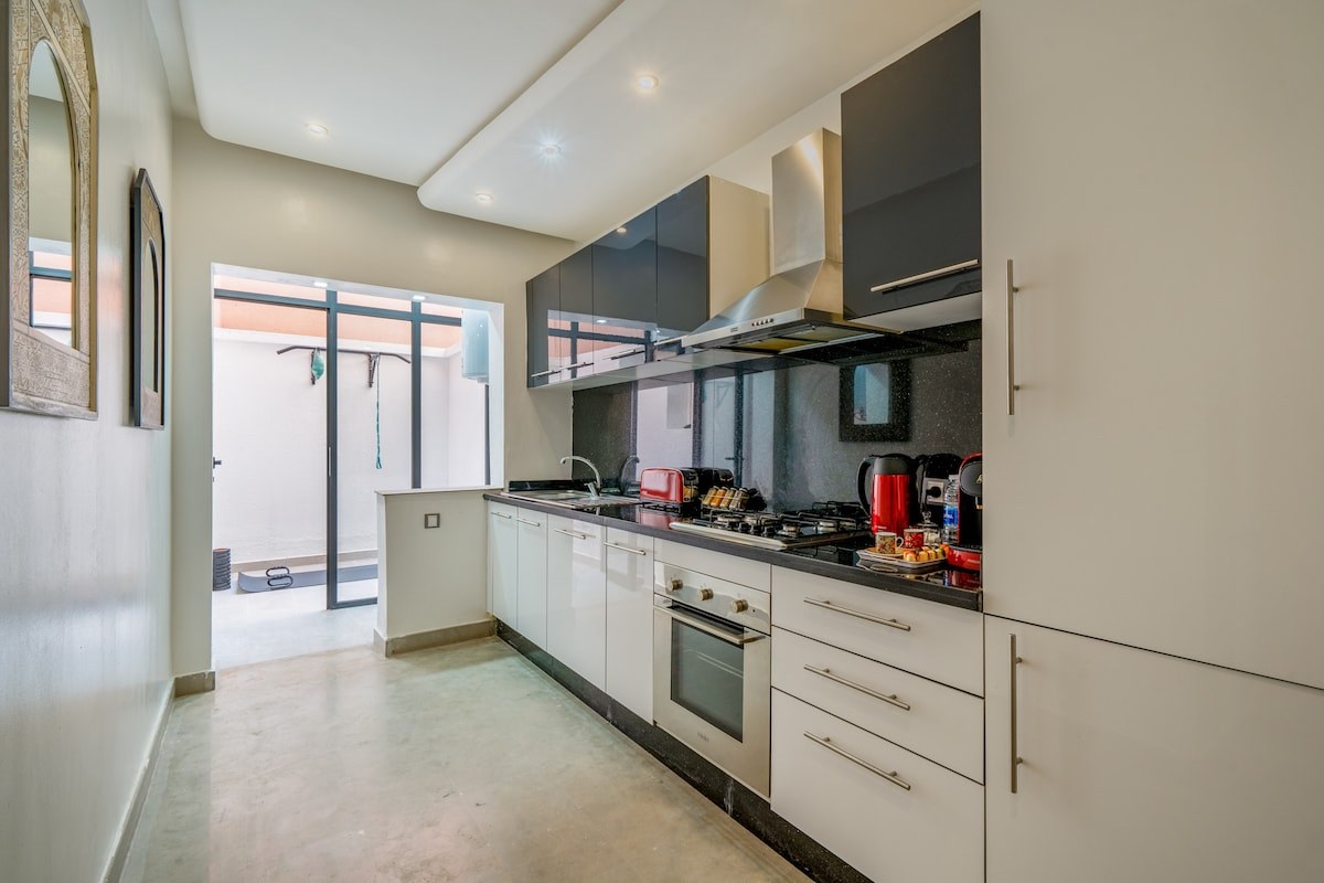 Élégance et sérénité - piscine & terrasse privée - Photo 2