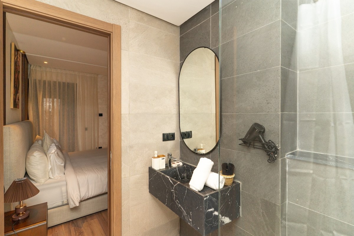 Gueliz • Piscine & Jacuzzi • GYM • Résidence Luxe - Photo 32