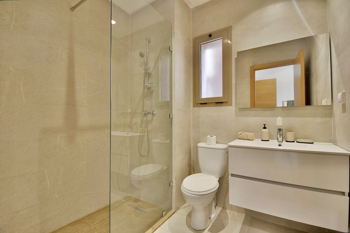 Appartement RDJ - Golf, piscine, restaurants - Photo 6
