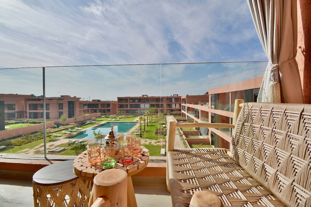 Marrakech Luxury 2BR Vue sur la piscine/Terrasse/Travail à distance - Photo 9