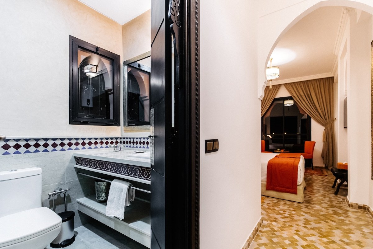 Piscine privée & gouvernante · Villa Nelya - Photo 7