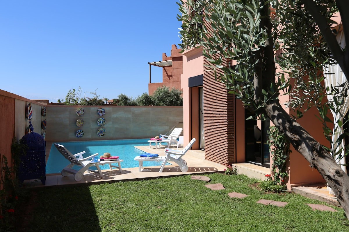 Piscine privée & gouvernante · Villa Nelya - Photo 13