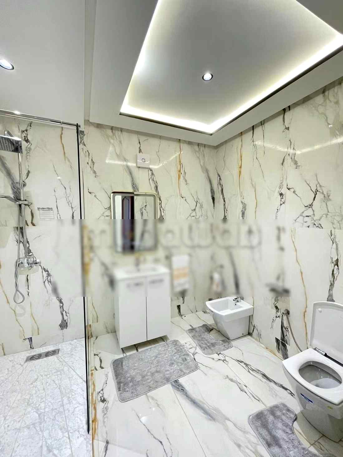 Location d'un appartement à De La Plage. 3 chambres. Résidence avec concierge, climatisation générale - Photo 9