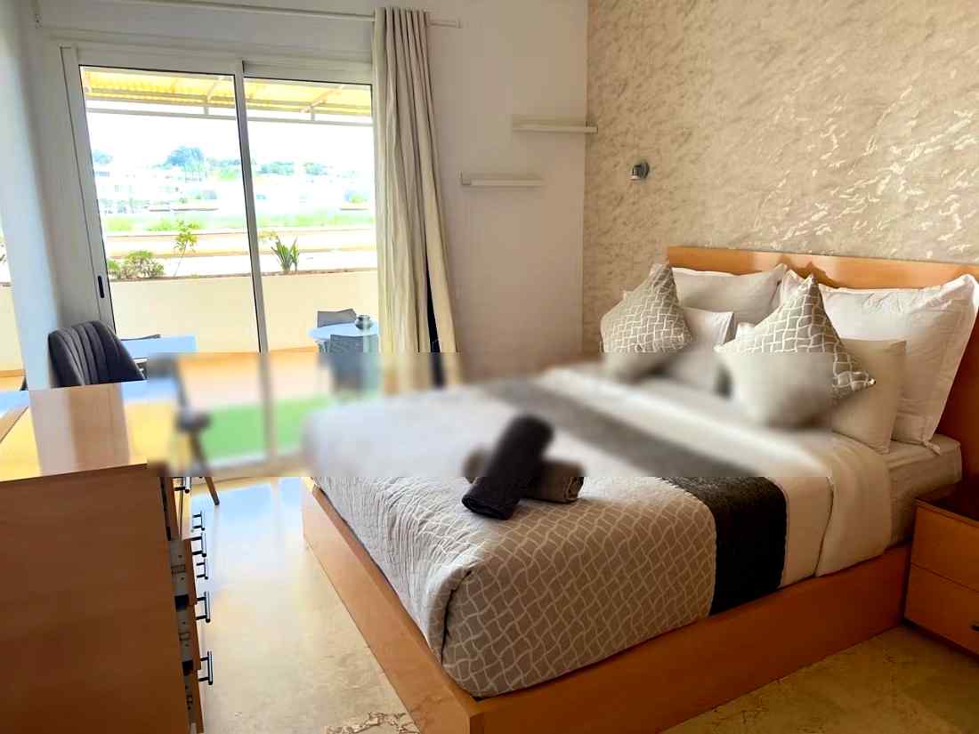 Appartements à louer à Secteur Touristique. Surface de 120 m². Places de stationnement et jardin - Photo 24