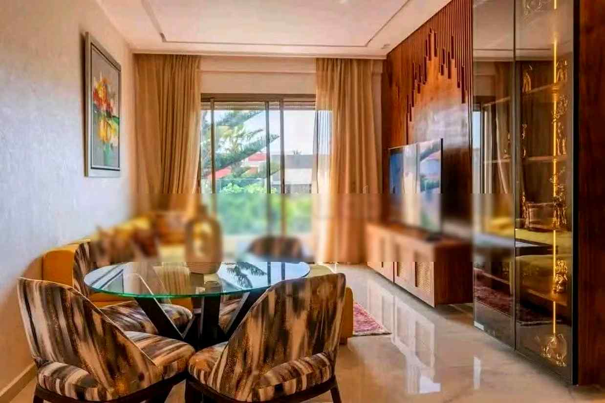 Location saisonnière villa de luxe à Douar Laarab. 2 chambres agréables. Avec ascenseur et espace vert - Photo 3