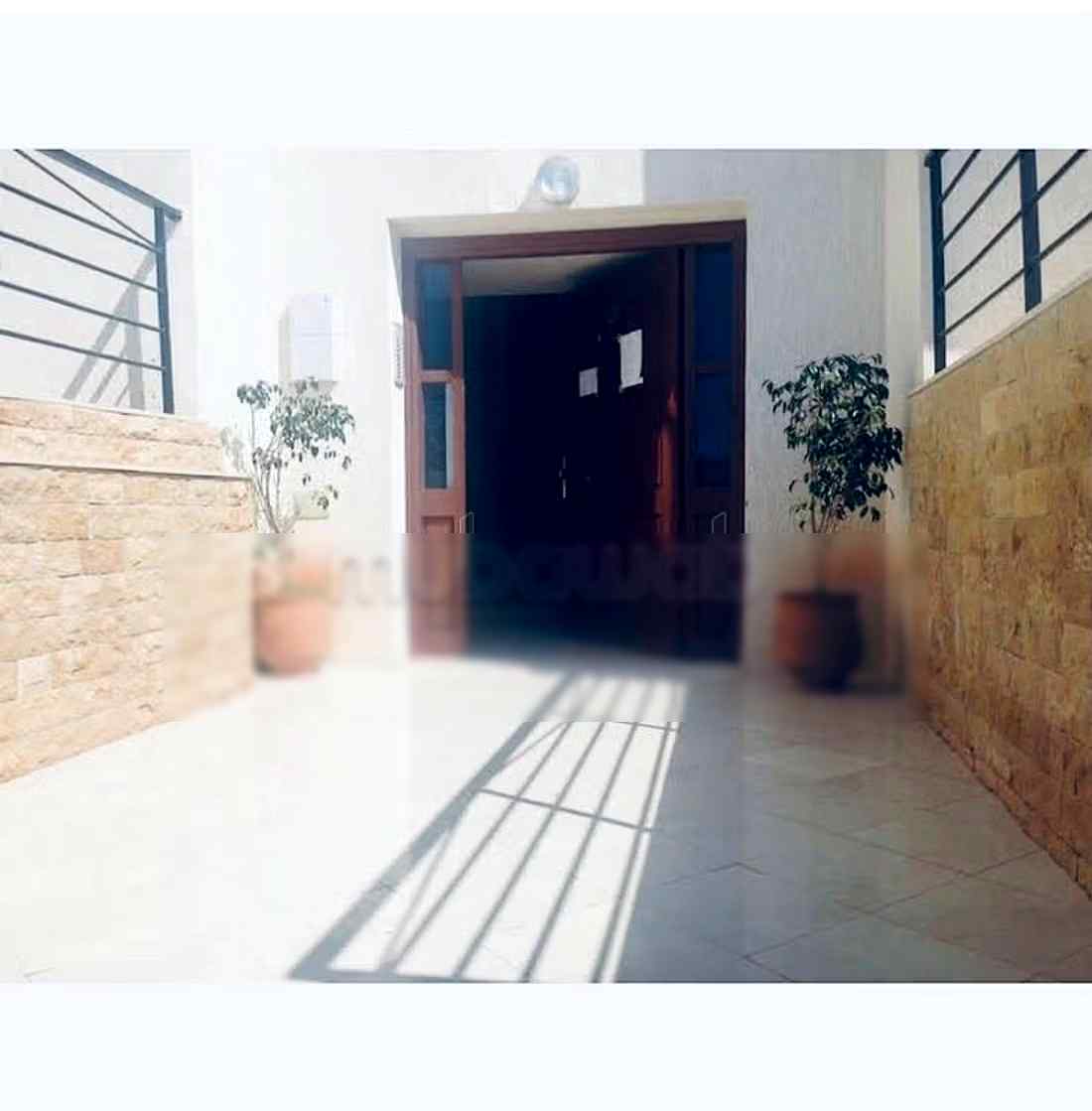 Appartement propre proche de la corniche - Photo 2