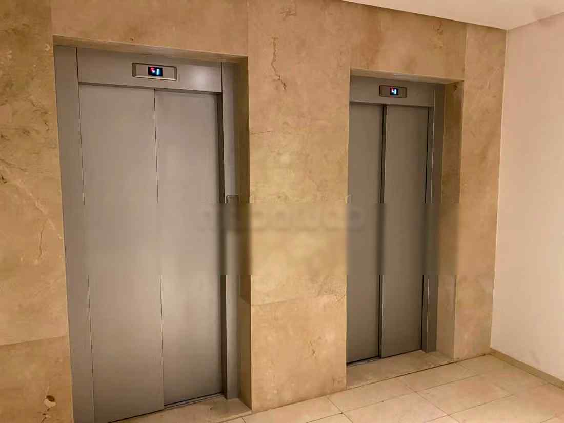 Location saisonnière à Haut Agdal. Surface totale 70 m². Salon Marocain et antenne parabolique - Photo 8