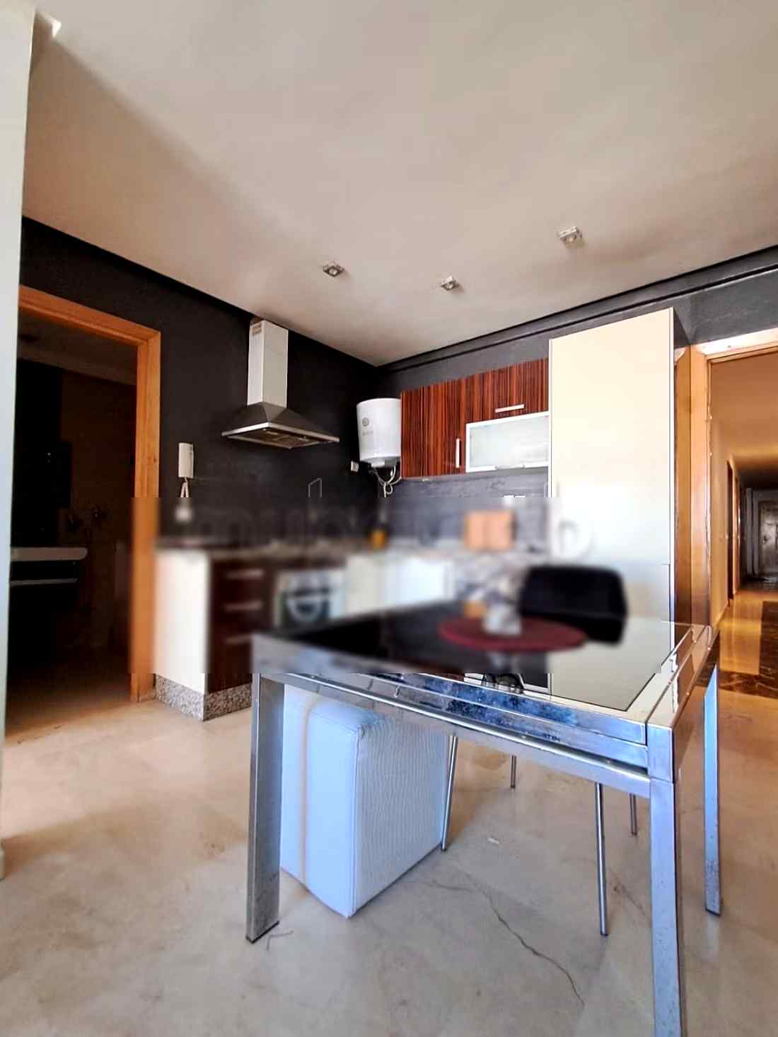 Location d'un appartement à Maârif Extension. Surface totale 48 m². Antenne parabolique et Porte blindée - Photo 4