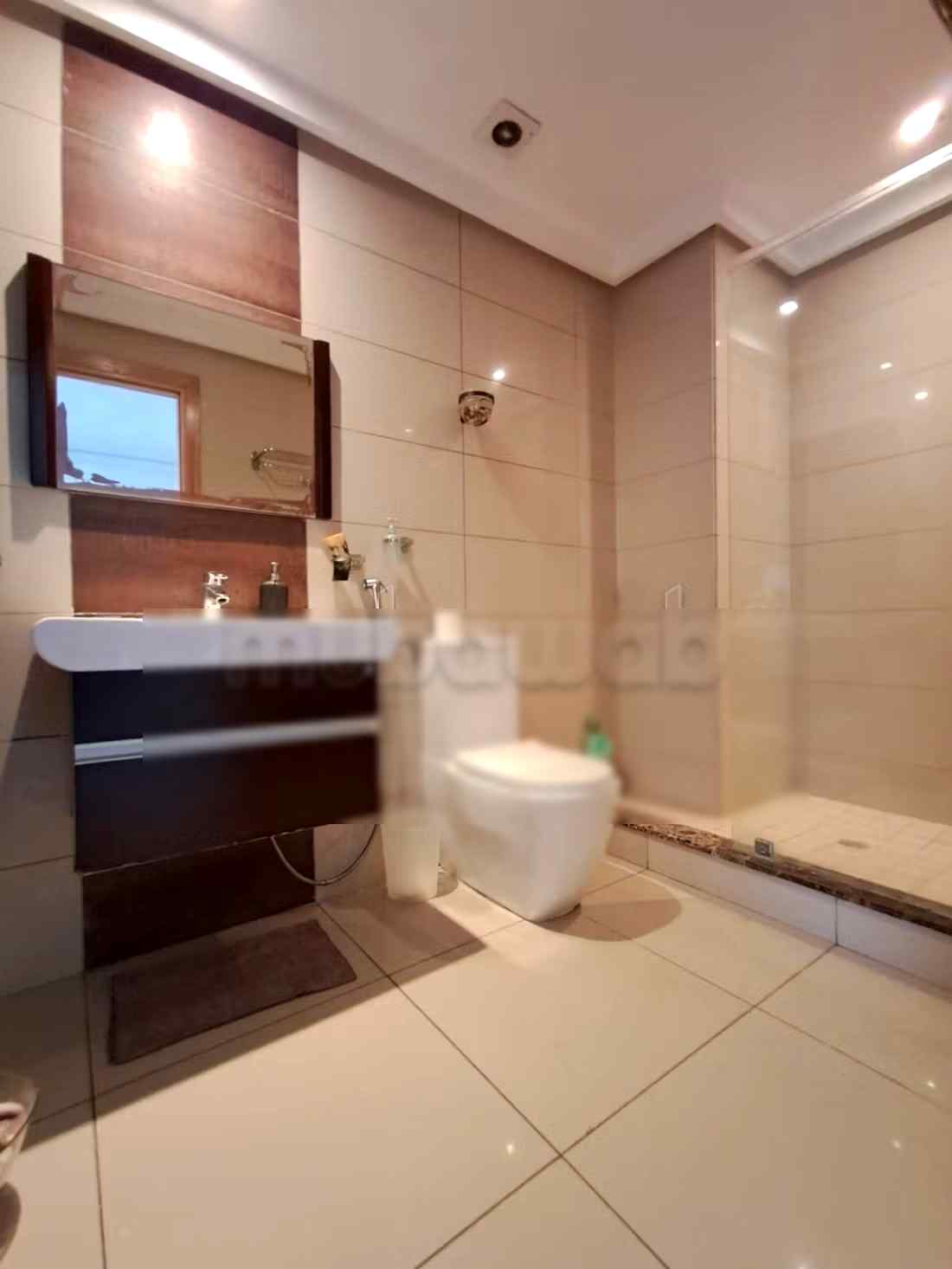Location d'un appartement à Maârif Extension. Surface totale 48 m². Antenne parabolique et Porte blindée - Photo 6