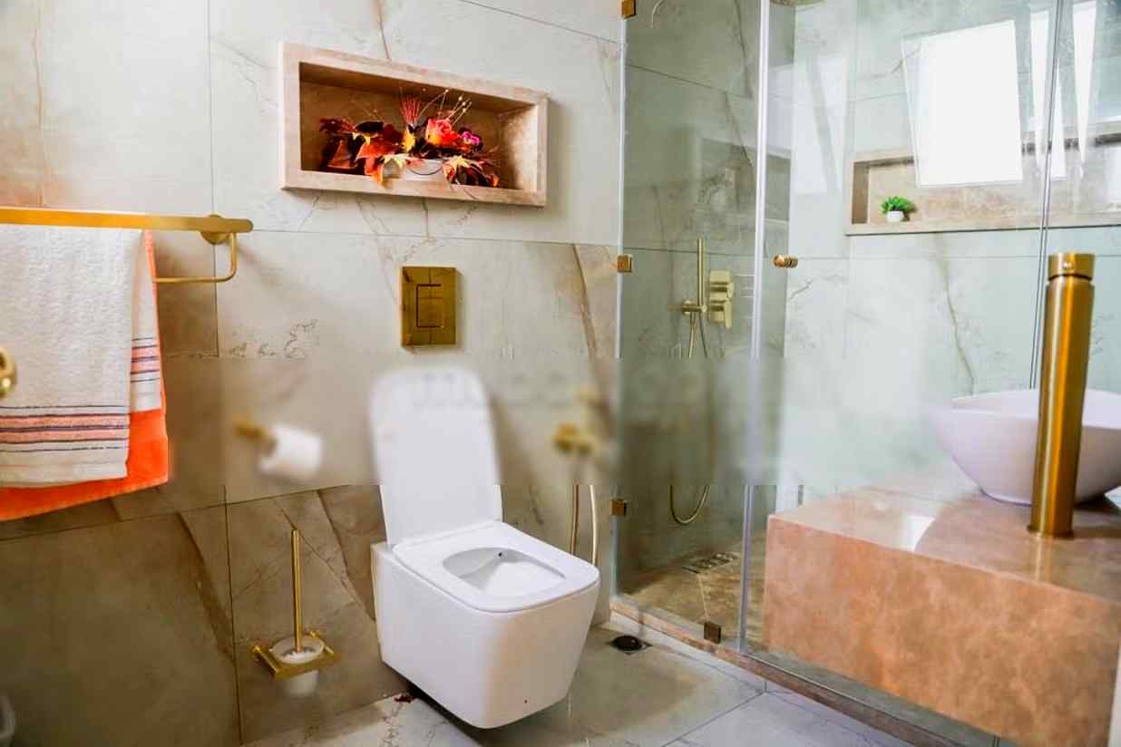 Location d'un appartement à Le boulevard Mohammed V. 2 grandes pièces. Porte blindée et parabole - Photo 9