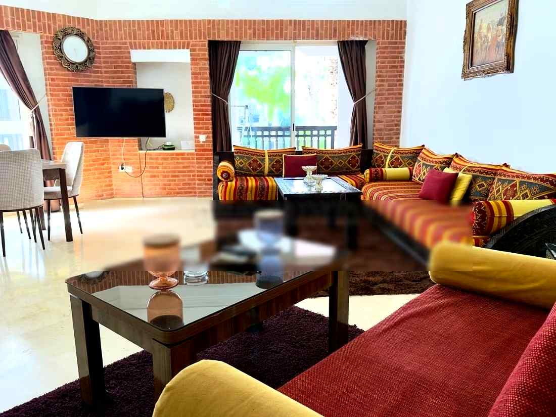 Location d'un appartement à Secteur Touristique. 3 chambres agréables. Parking et jardin - Photo 2