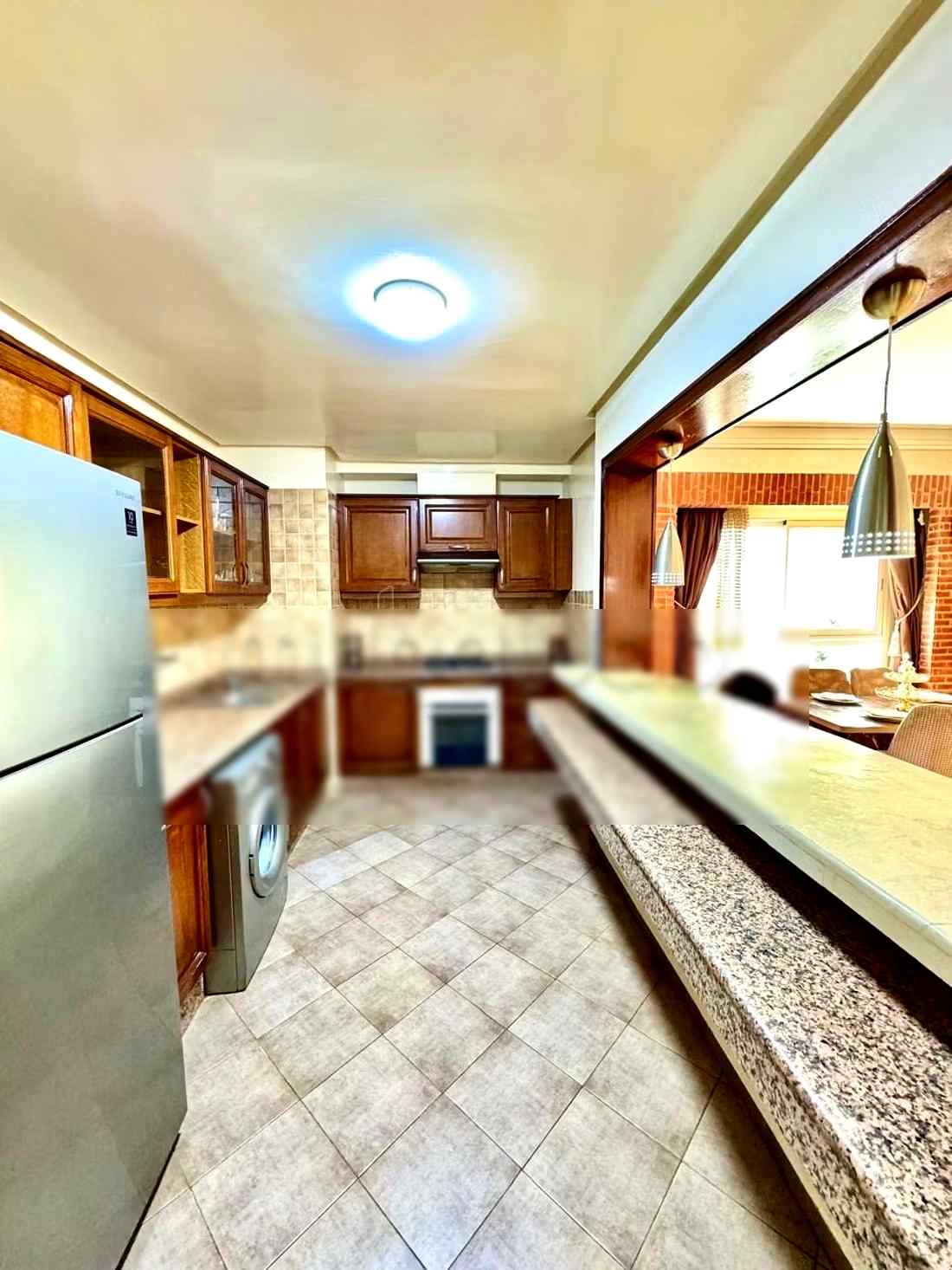 Location d'un appartement à Secteur Touristique. 3 chambres agréables. Parking et jardin - Photo 10