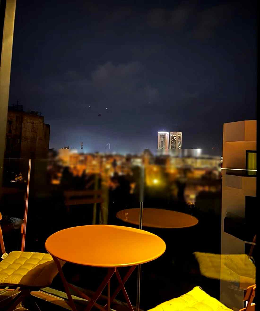 Studio spacieux avec une vue sur les Twin - Photo 4