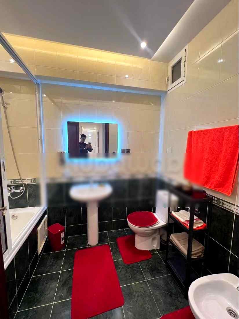 Location saisonnière à Mozart. 3 chambres. Porte blindée et parabole - Photo 13