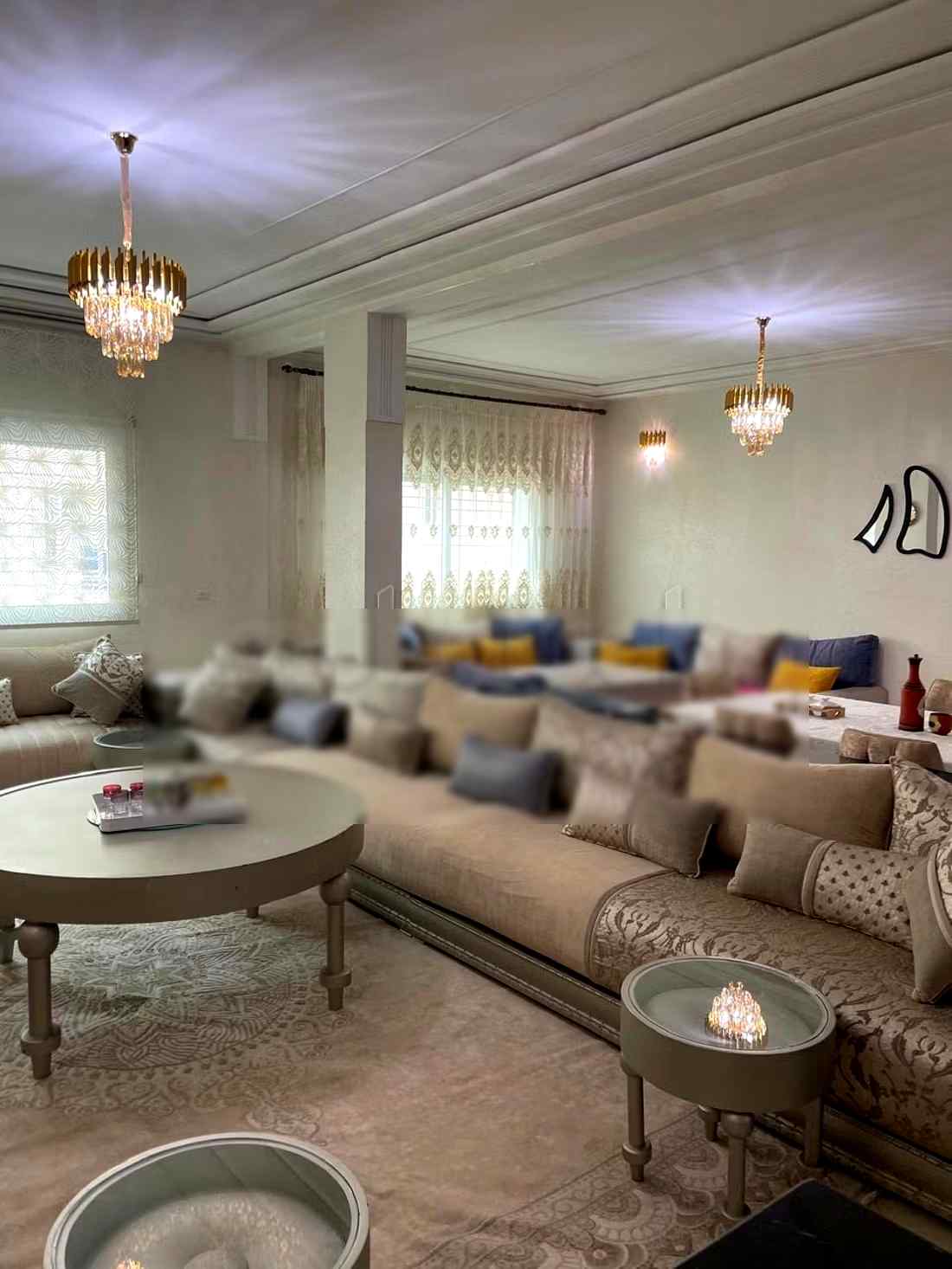 Appartements à louer à Narjis. 
6 grandes pièces. 
Antenne parabolique, résidence sécurisée - Photo 2